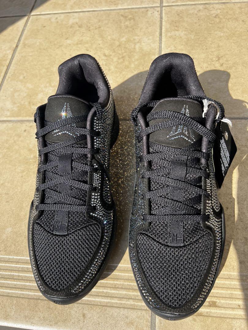 早い者勝ち　NIKE Ja2 ナイキ　スワロフスキー