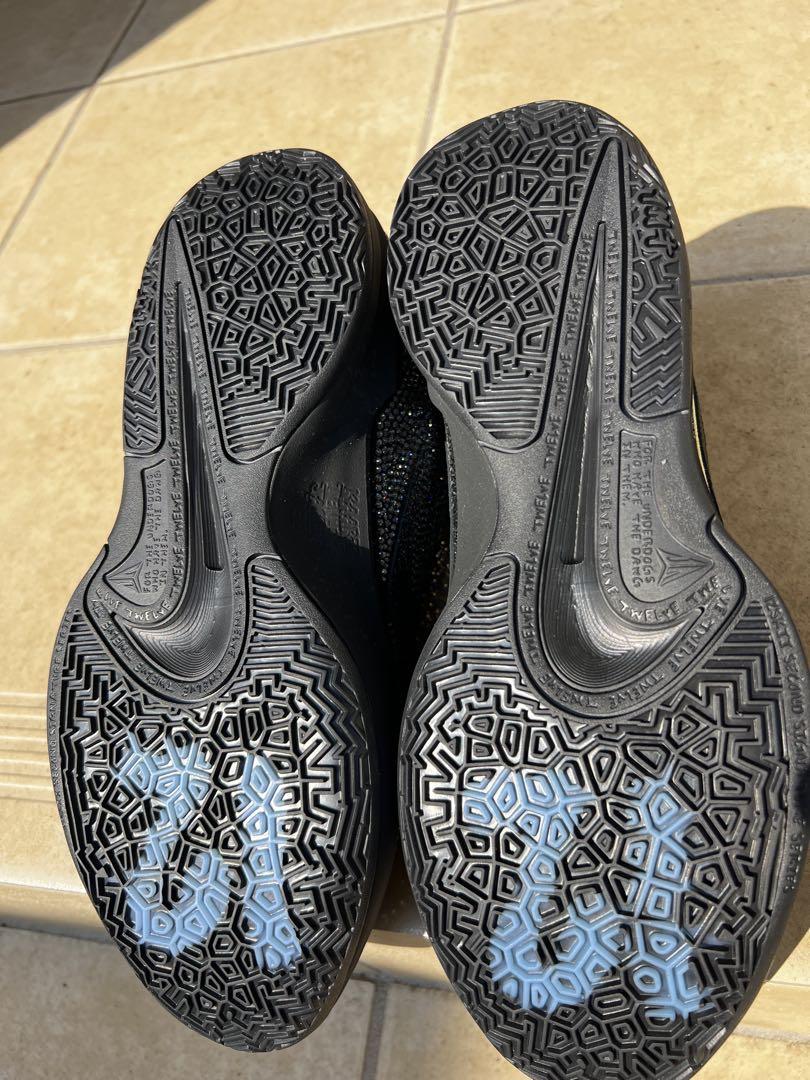 早い者勝ち　NIKE Ja2 ナイキ　スワロフスキー