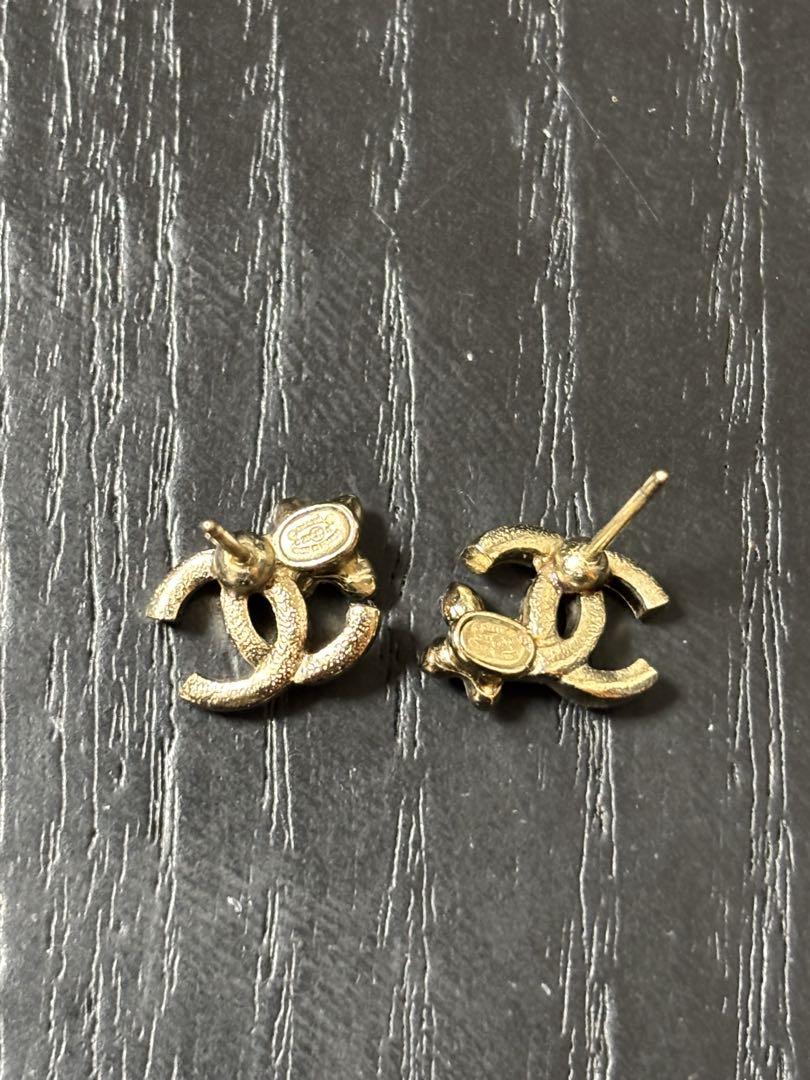 CHANEL ピアス