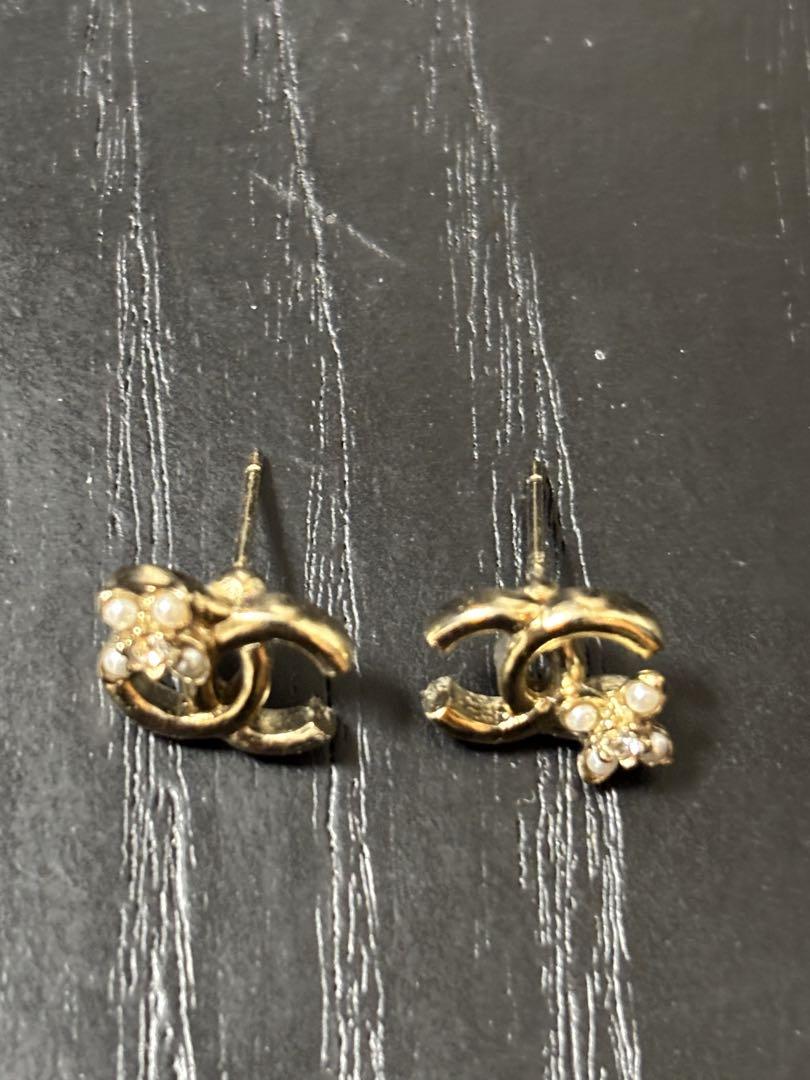 CHANEL ピアス