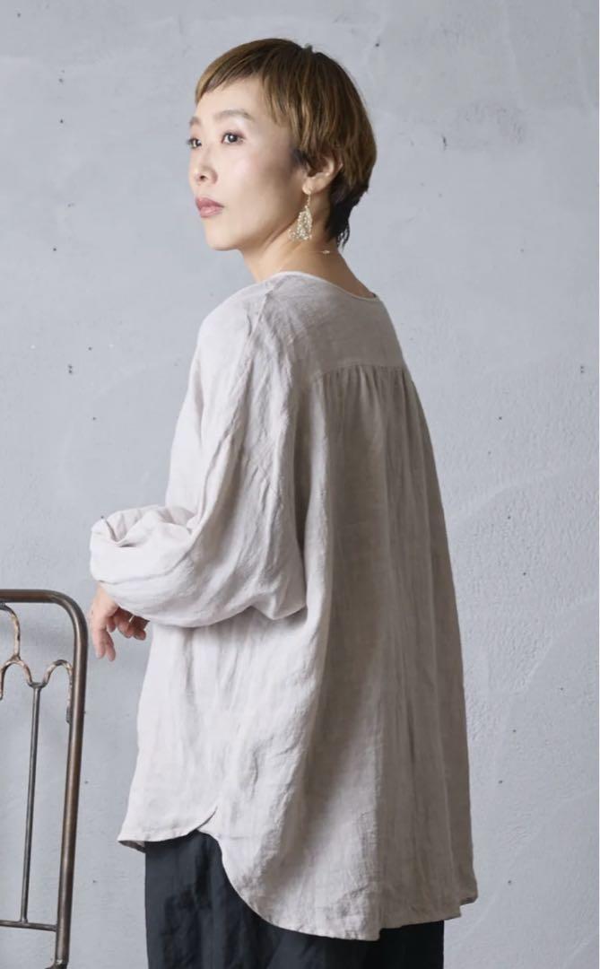 【未使用美品】ヤンマ産業　YAMMA リネン　ノーカラービッグシャツ　ベージュ系