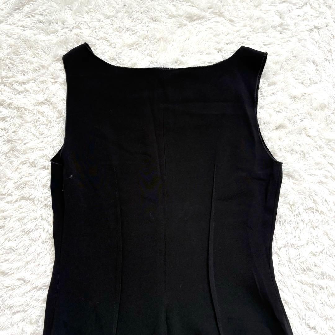 ノースリーブ膝丈ワンピース バラ刺繍