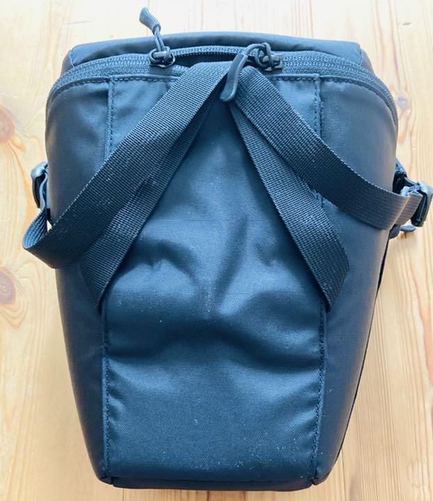 【新品・未使用品】ノースフェイス エクスプローラーカメラバッグ 黒 4L