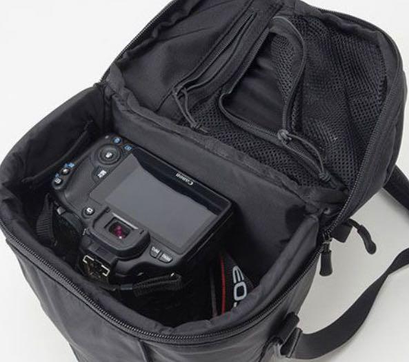 【新品・未使用品】ノースフェイス エクスプローラーカメラバッグ 黒 4L
