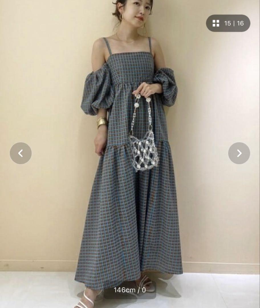 Lilybrown オフショルボリュームワンピース