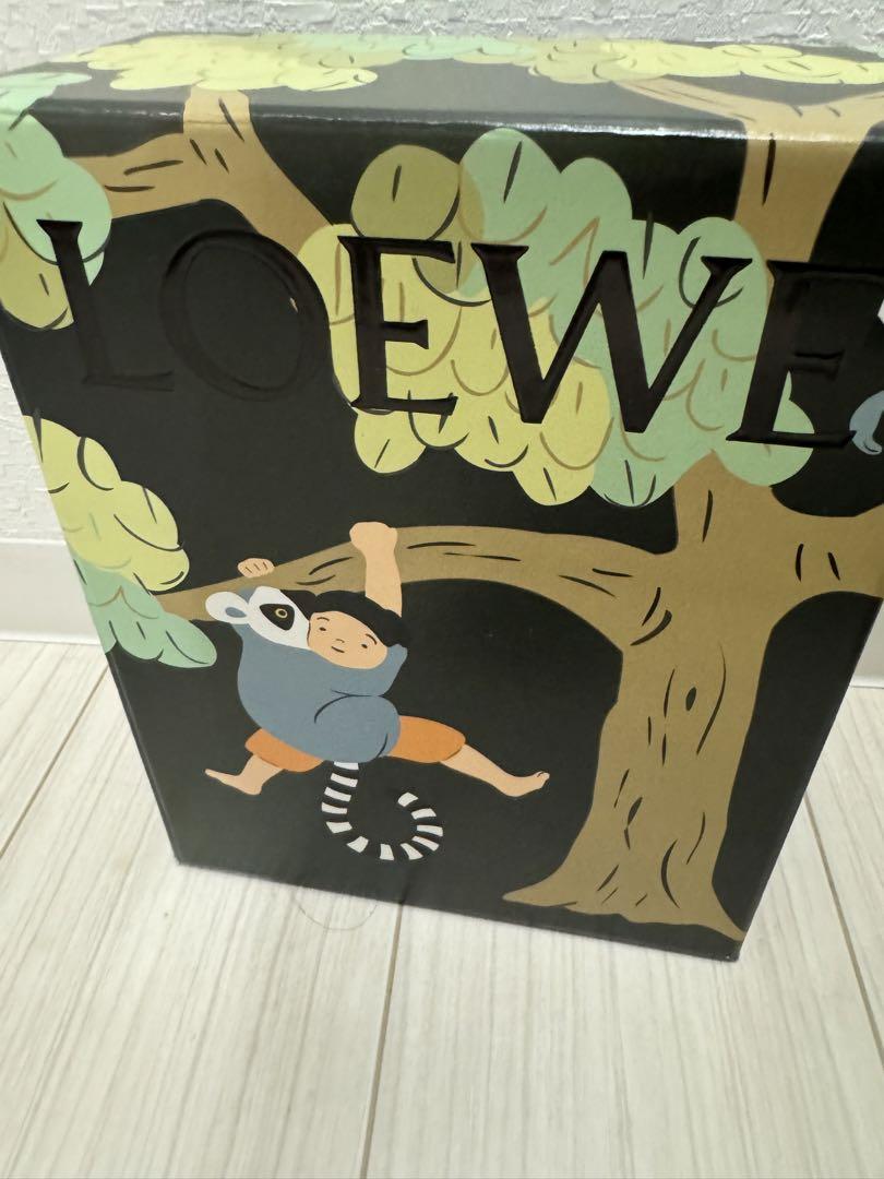 LOEWE マフラー