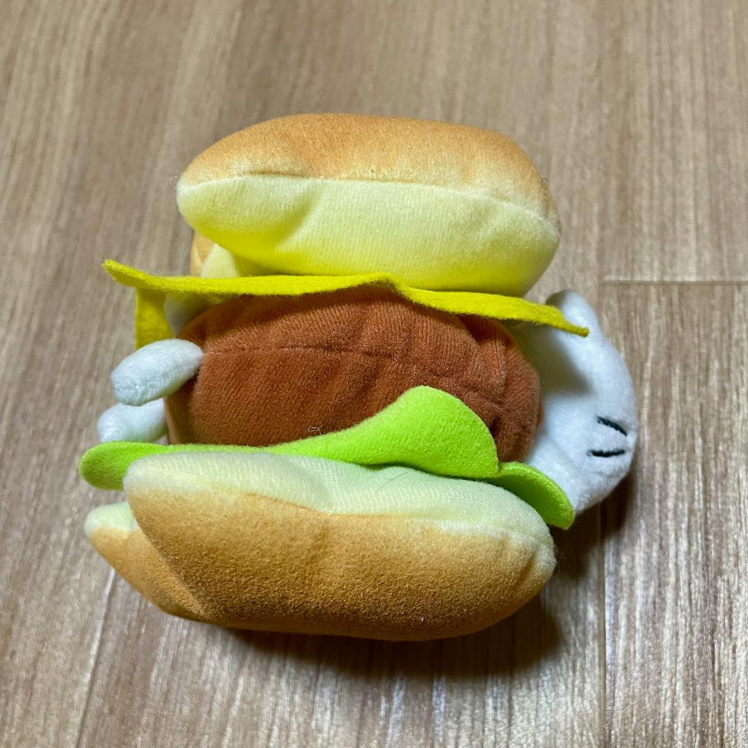ニャンコ生ハンバーガー ぬいぐるみ A4