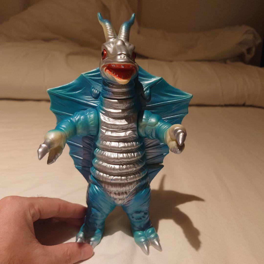 ブルマァク 　キングマイマイ　ソフビ 帰ってきたウルトラマン