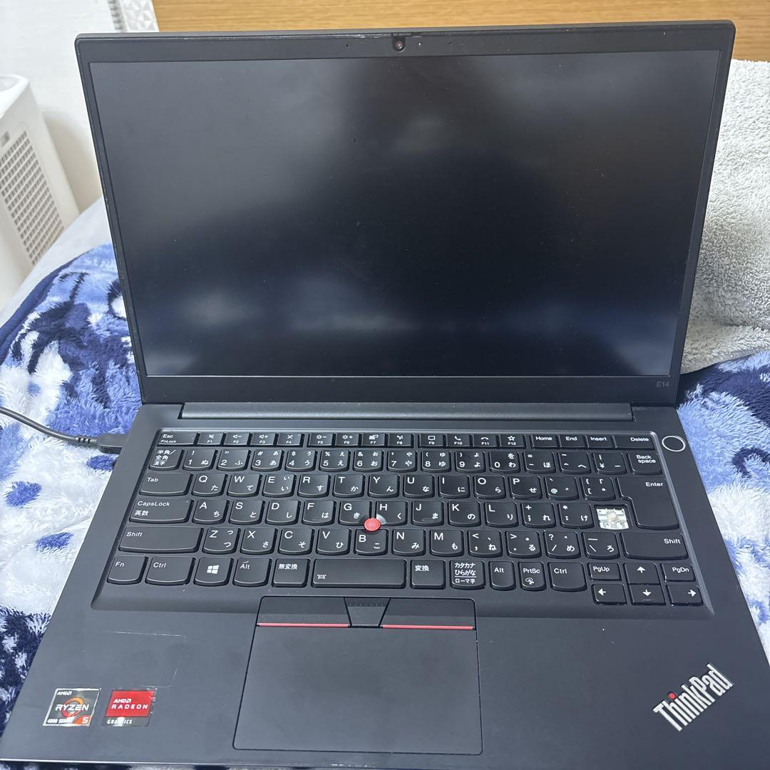 ● Lenovo