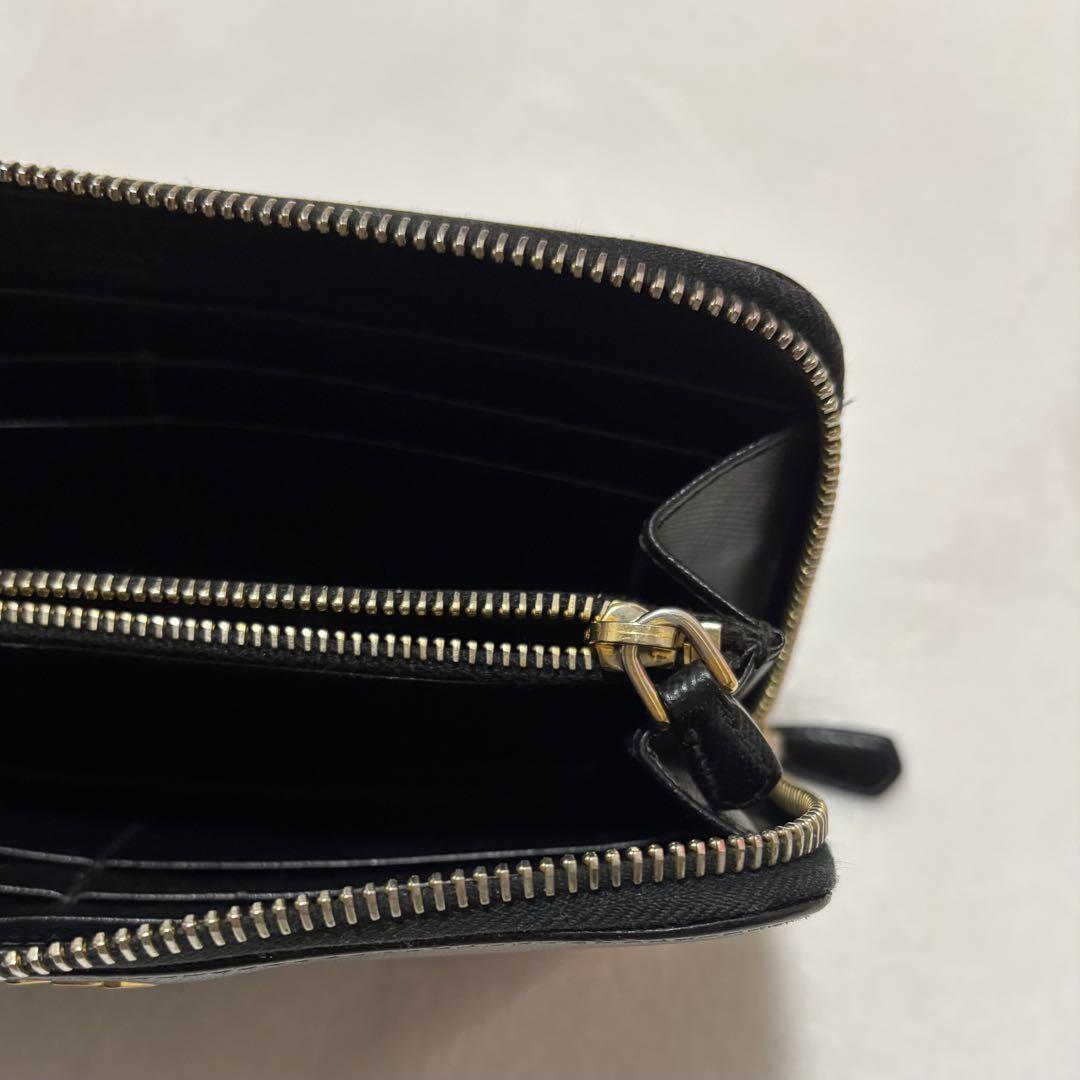 【匿名配送】PRADA プラダ 長財布 黒 箱付き レザー ブラック 財布