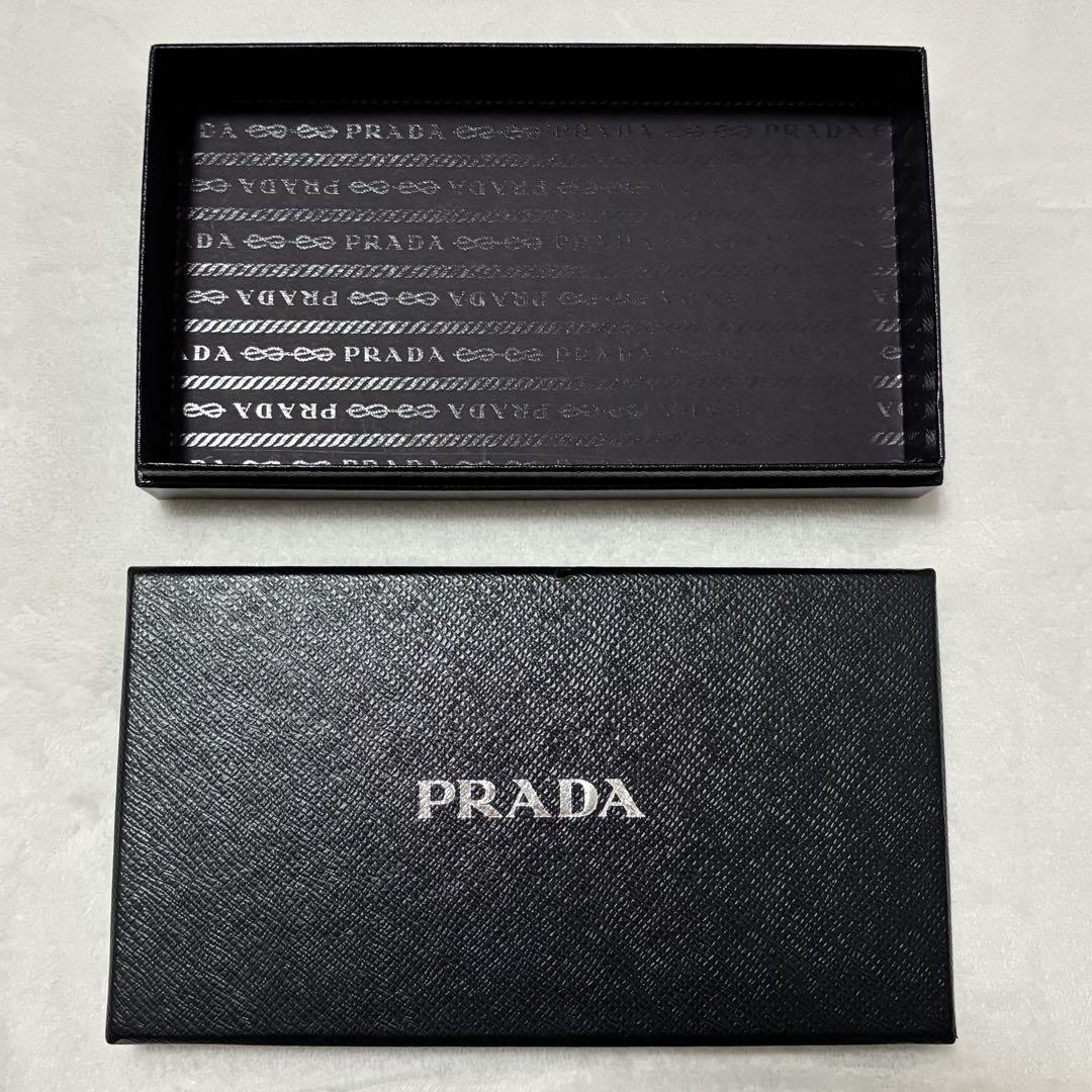【匿名配送】PRADA プラダ 長財布 黒 箱付き レザー ブラック 財布