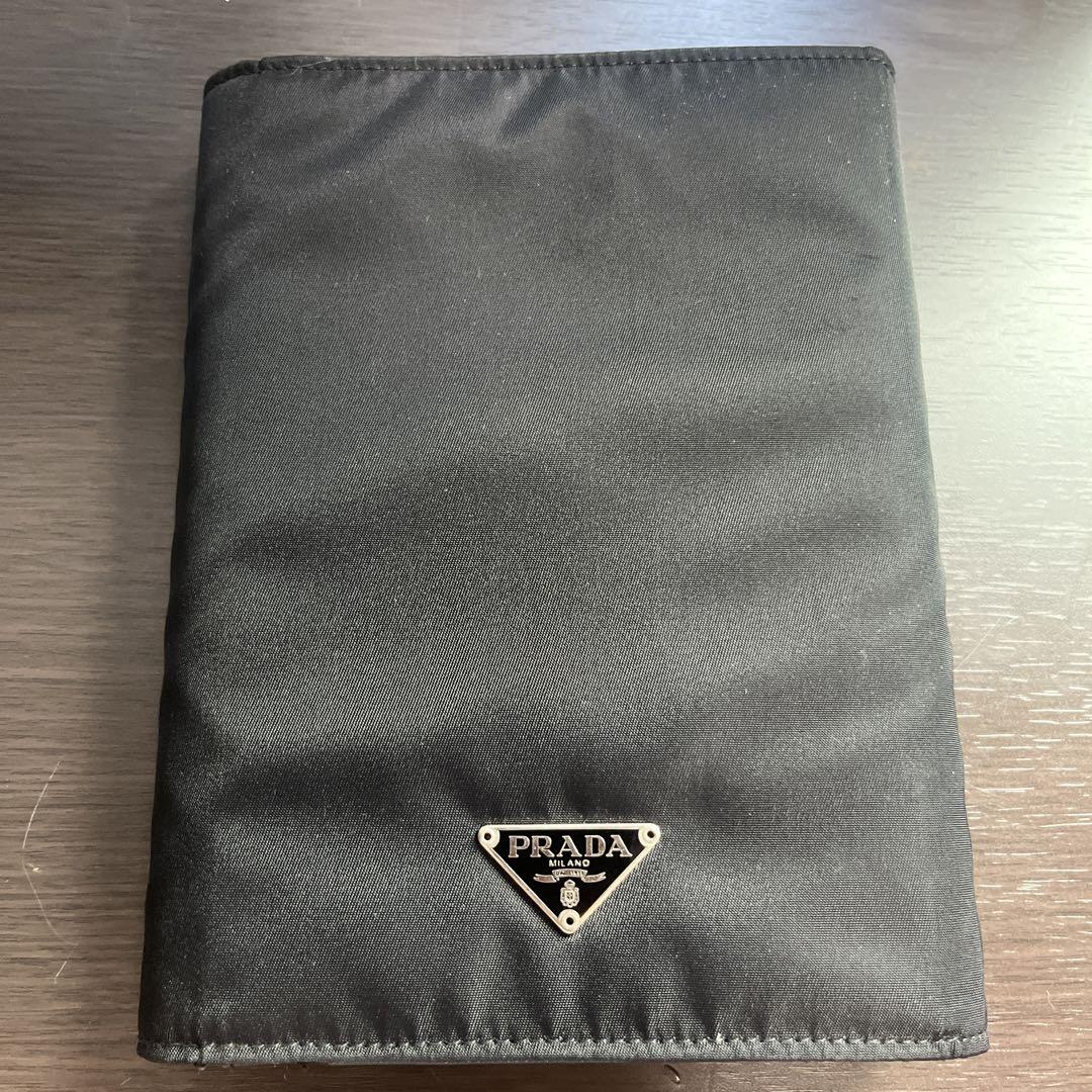 PRADA 手帳カバー