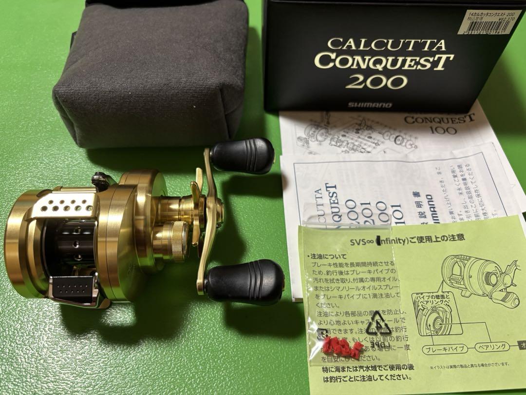 【美品】SHIMANO シマノカルカッタコンクエスト200 右