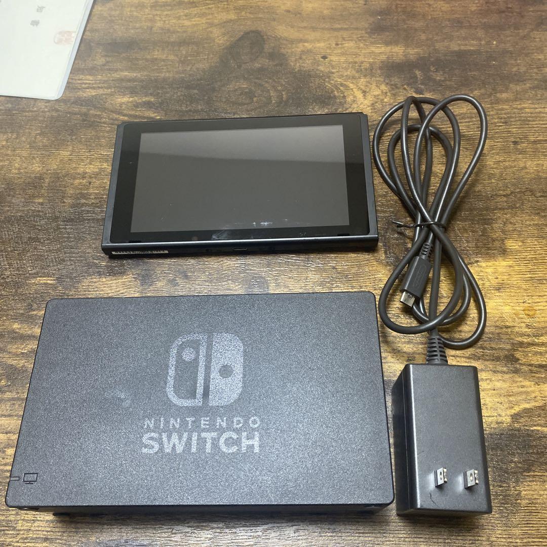 NintendoSwitch ドックと本体のみ