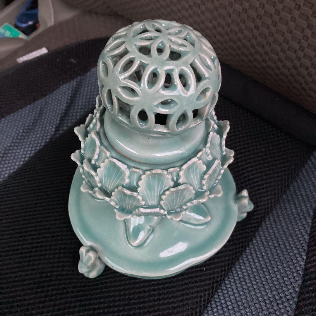 宅配便配送 青磁香炉 中 trustedauto.com.au