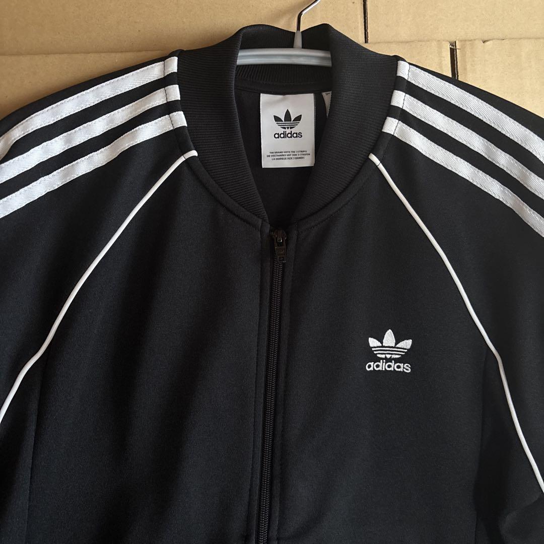 adidas トラックジャケット➕トラックパンツ 上下セット adidas トラックジャケット➕トラックパンツ 上下セット - メルカリ