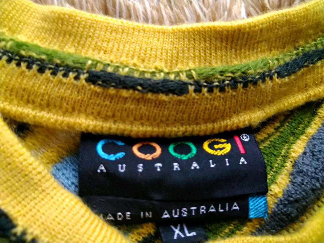 クージーの≪ クージー ド派手 奇抜 3Dニット lZH2G-m46214150157 COOGI 柄ニット のようなほ