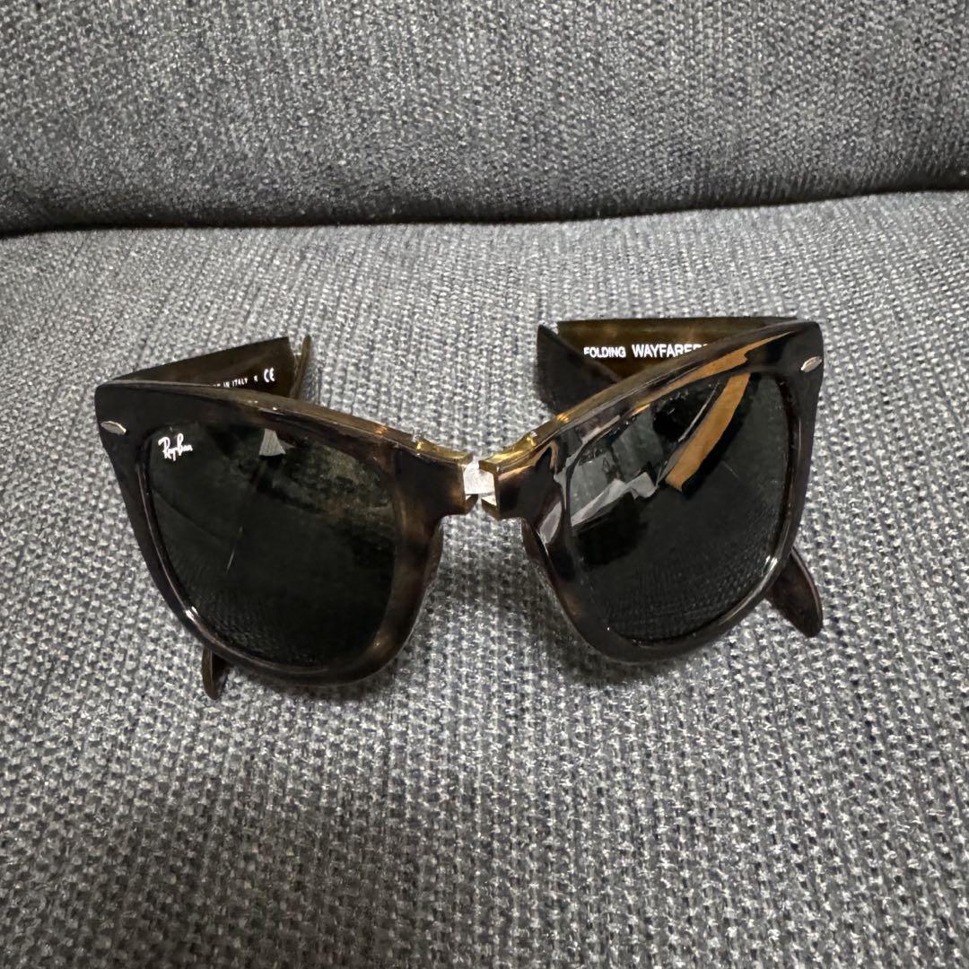 Ray-Ban ウェイファーラー　サングラス　折りたたみ式　箱付き Ray-Ban ウェイファーラー サングラス 折りたたみ式 箱付き
