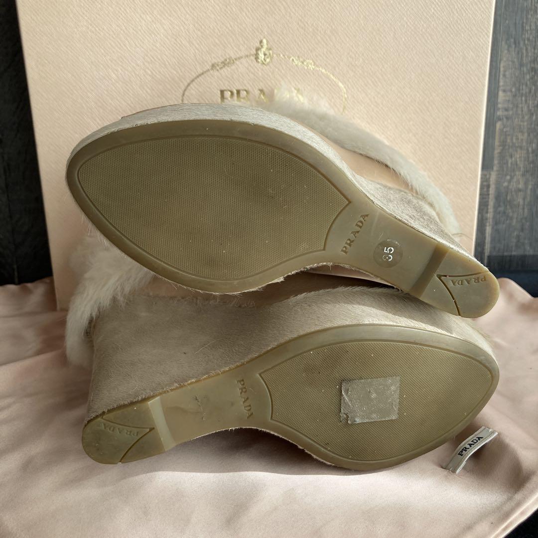 PRADA 新品未使用 ファー付きブーティ ウェッジソール ハラコ ブーツ PRADA 新品未使用 ファー付きブーティ ウェッジソール ハラコ