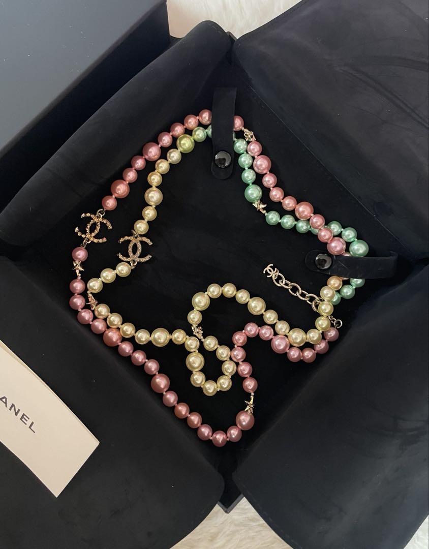 CHANEL シャネル