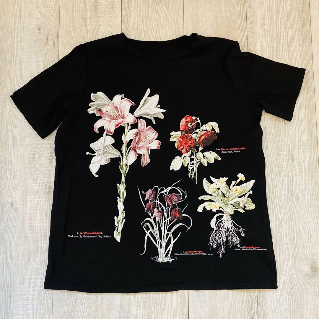 トップス NECKLACE SET PICTORIAL BOOK FLOWER TEE