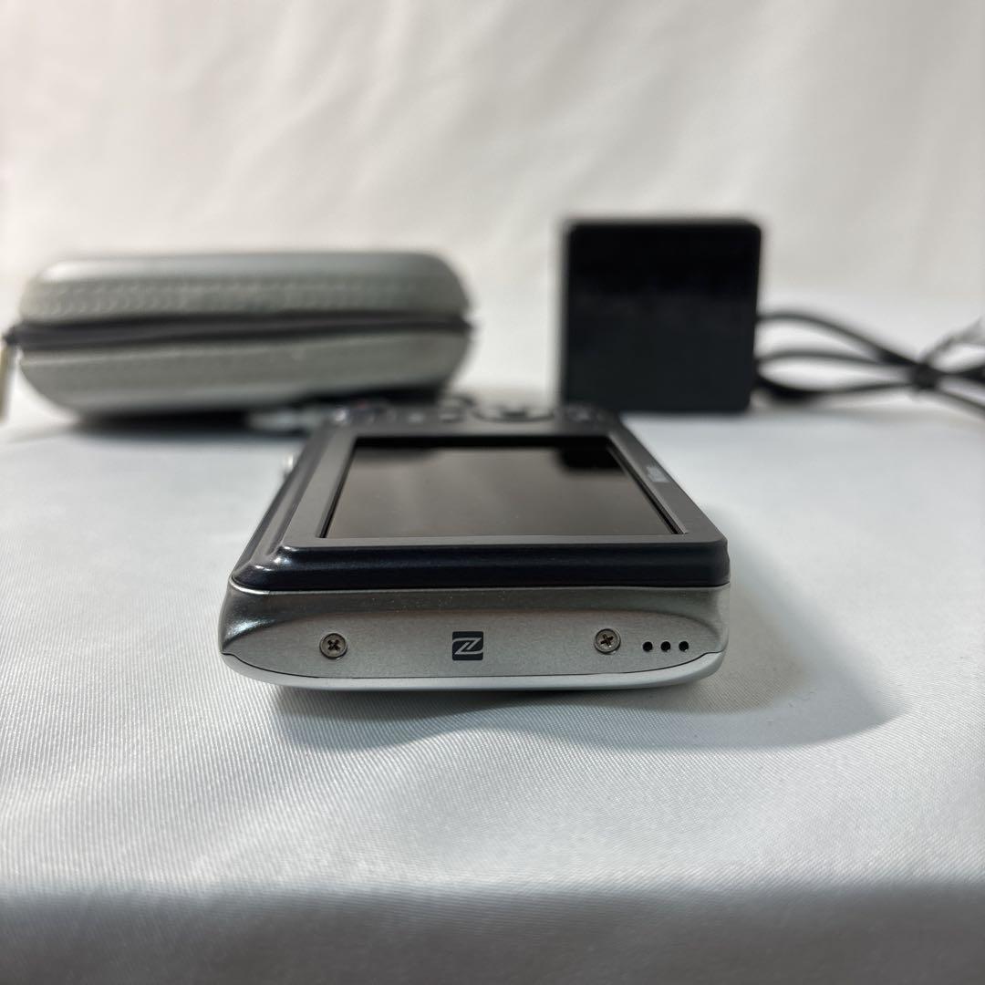 【外観極美品】ニコンNikon Coolpix A300 シルバー