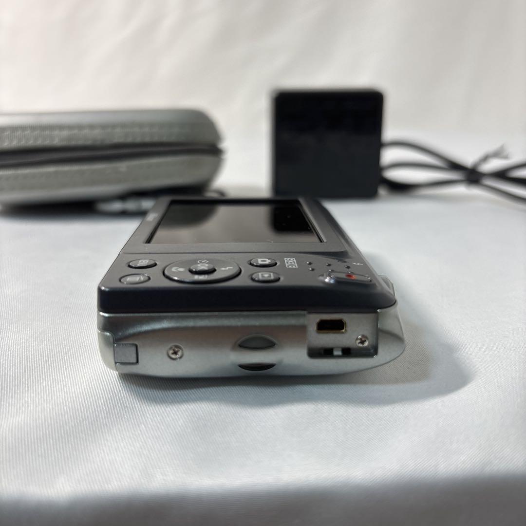 【外観極美品】ニコンNikon Coolpix A300 シルバー
