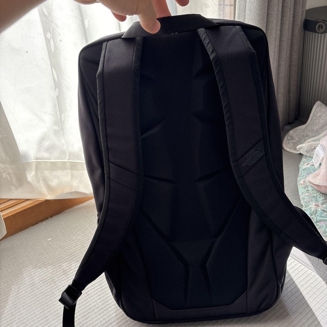 ノースフェイス　NORTH FACE シャトルデイパックスリム　リュック