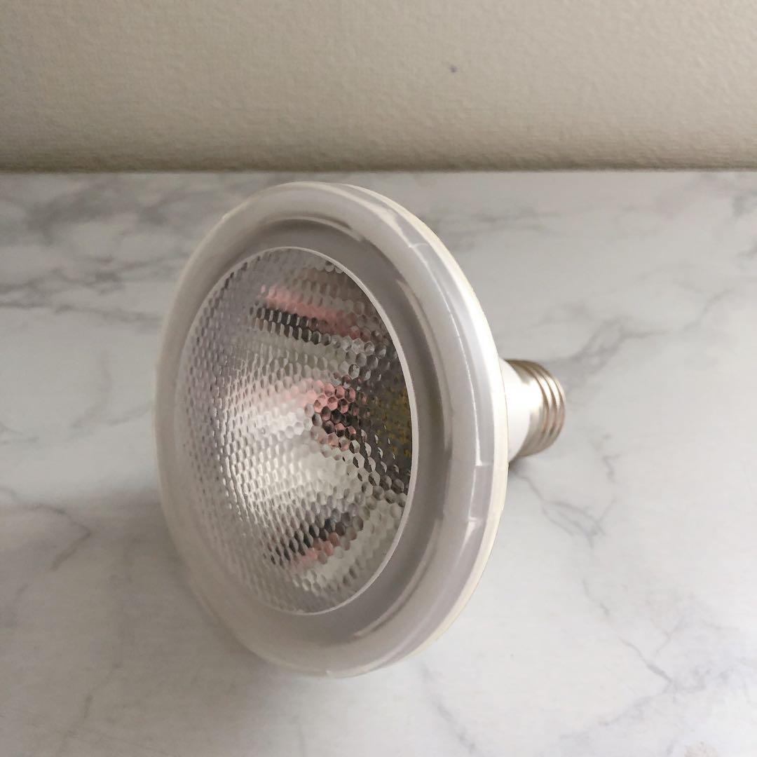 LED