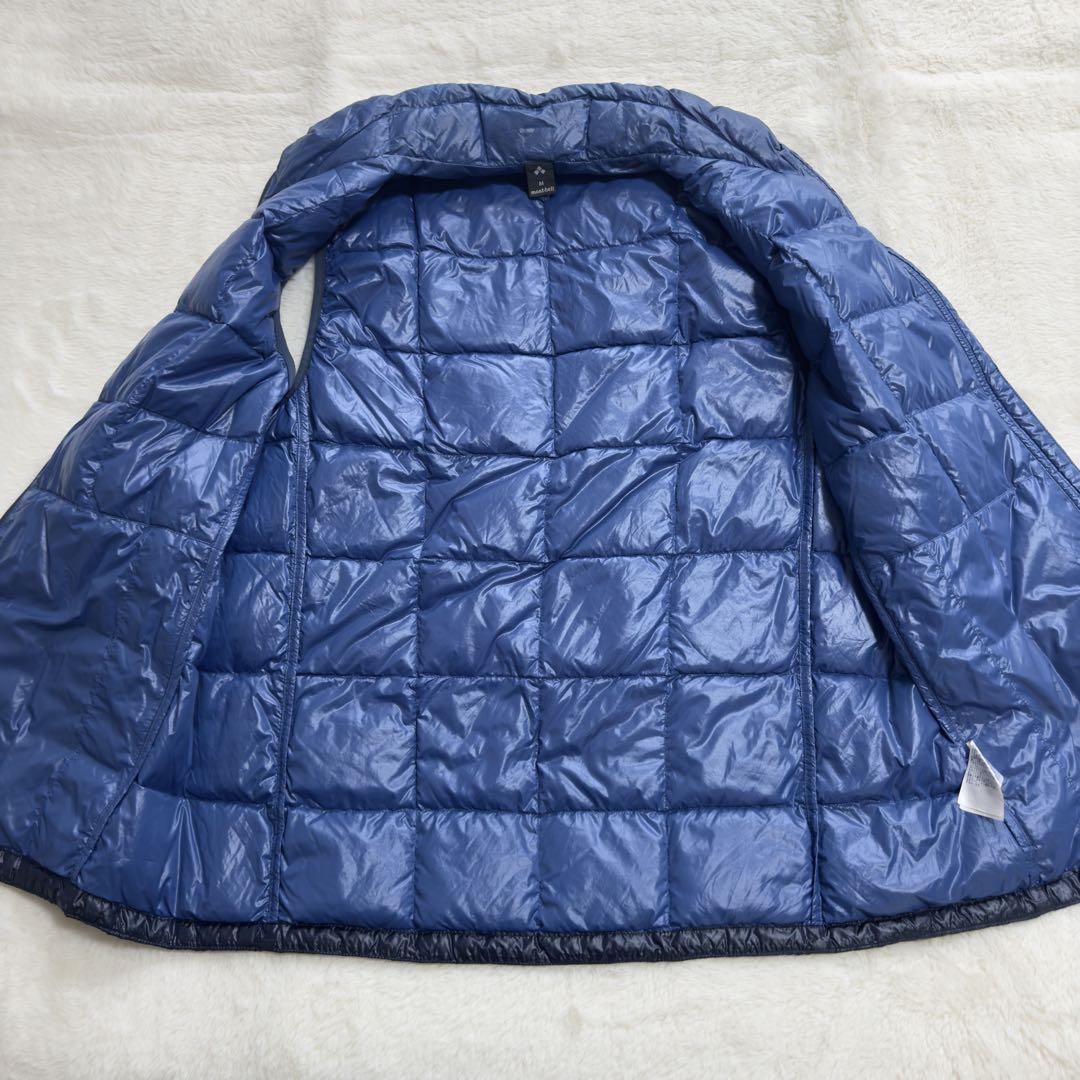 美品モンベル　800FP U.L.ダウンベスト メンズMネイビーブルー