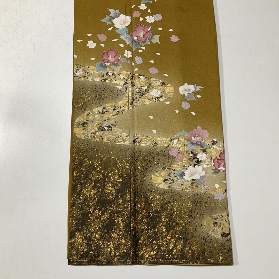 ファッション通販 No.2507 未使用シリーズ正絹金彩草花流水訪問着 美品 - メルカリ 着物・浴衣