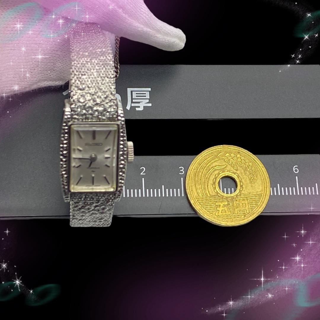 稼働 SEIKO RUSE 腕時計 角型 美品 シルバーラメ文字盤 1280