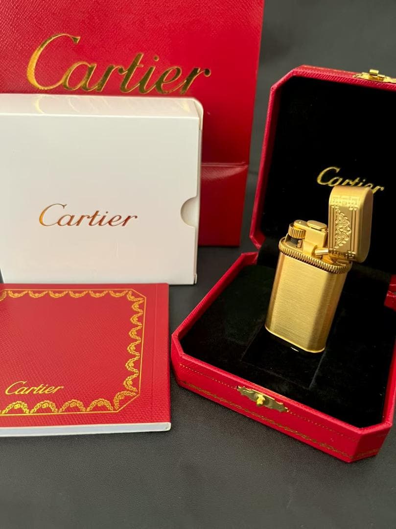 Cartier ゴールドライター ケース付き
