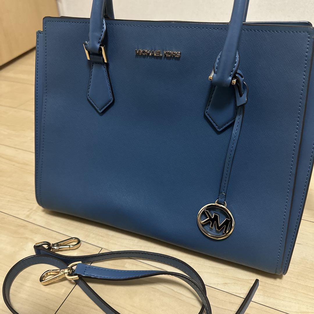 ブランド通販 MICHAEL KORS 青 ハンドバッグ 取り外し可能ストラップ付き バッグ