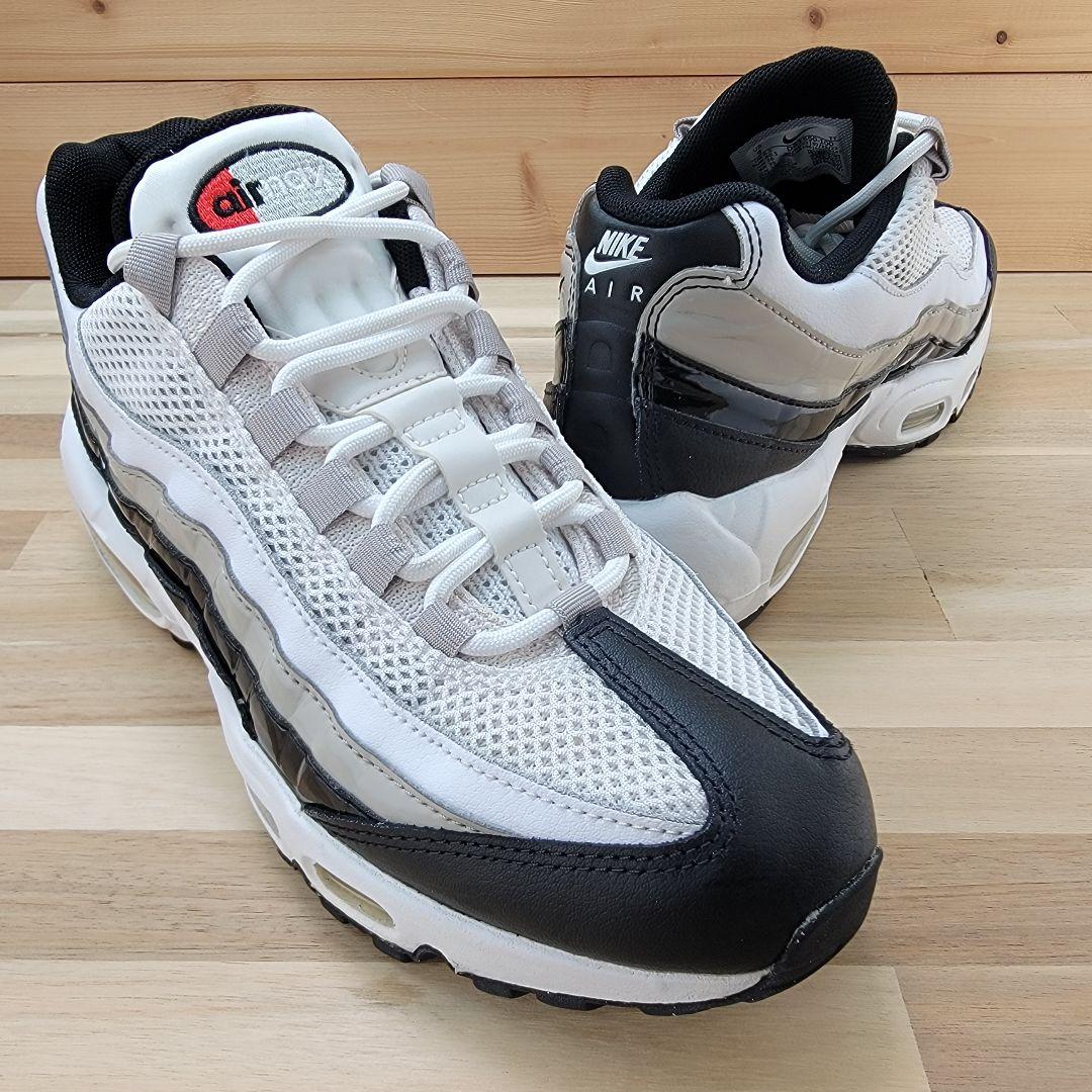 ナイキ WMNS エアマックス95 