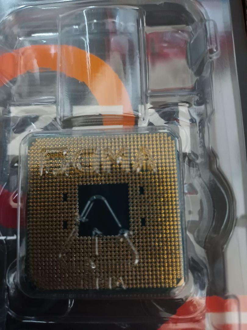 AMD Ryzen 5 5600X CPU 本体