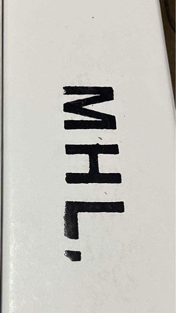 MHL.(エムエイチエル) DIGITAL WATCH