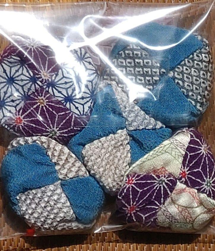 虹 着物リメイク数珠玉お手玉まとめ　　　　　 リハビリ おもちゃ 指遊び 和小物