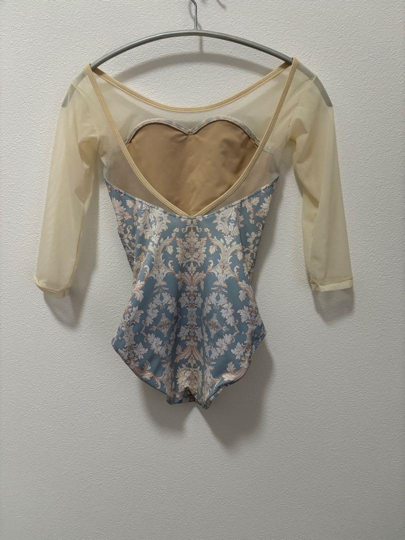 【超美品】stina♡長袖レオタード S 超美品】秋冬stina♡マーブル長袖レオタード Sサイズ （Stina
