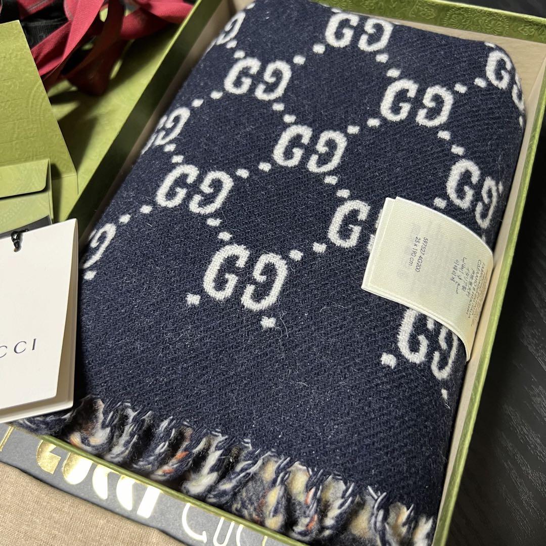 新品✨高級カシミヤGUCCIマフラー❗️箱紙袋セット❗️グッチマフ