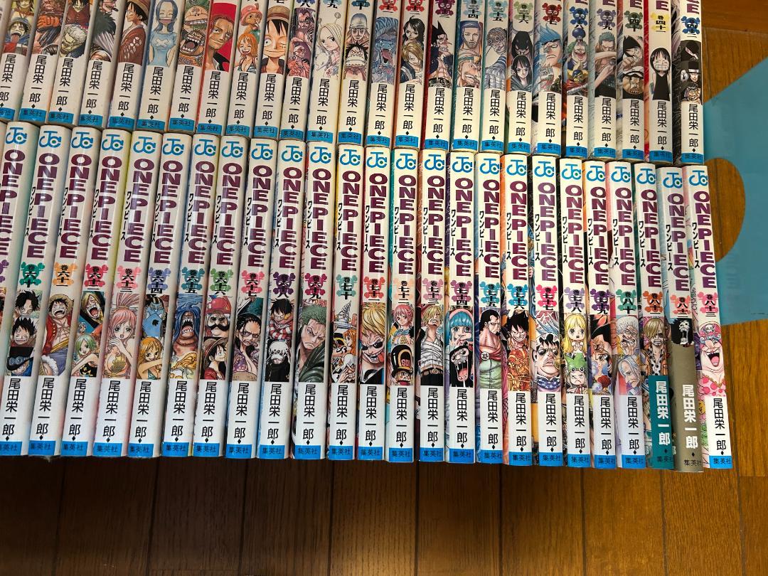 ONE PIECE ワンピース 零巻、1巻〜83巻＋考察本