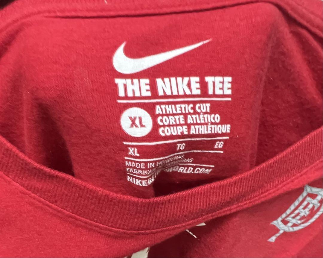 Nike ケンドリックラマー ロンT