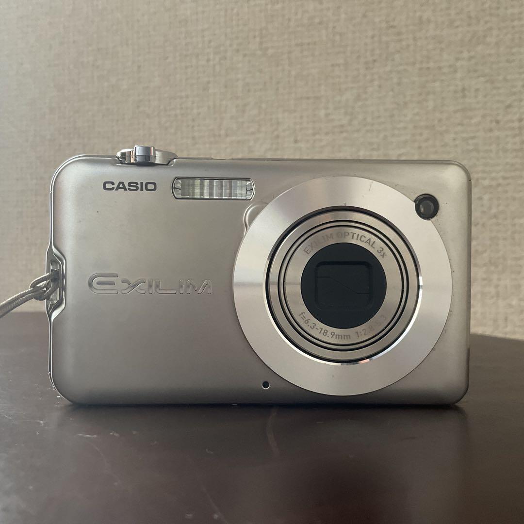 CASIO EXILIM EX-S12 コンパクトデジタルカメラ Amazon | CASIO デジタルカメラ EXILIM EX-S12 グリーン EX