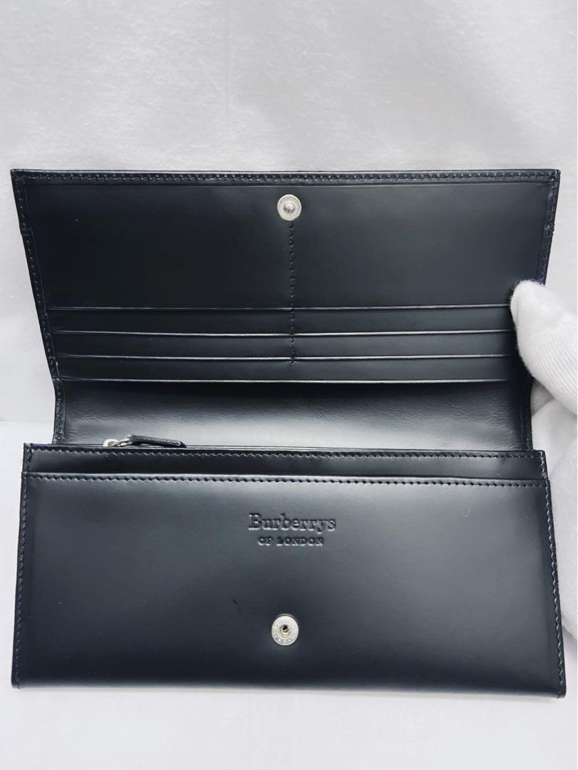 希少美品✨ BURBERRY バーバリー 二つ折り 長財布 希少美品✨ BURBERRY バーバリー 二つ折り 長財布