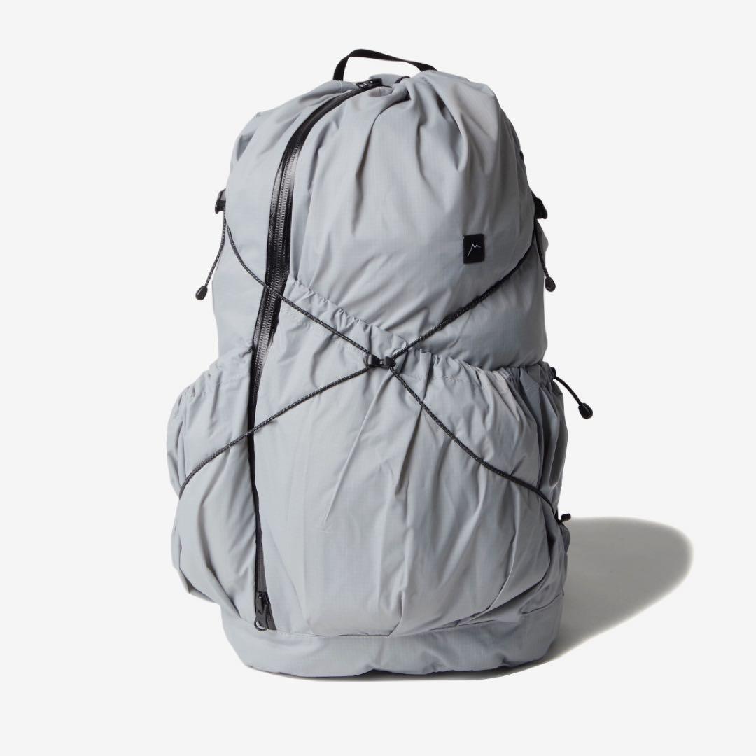 グレー　CAYL Cho Pee ケイル チョピー　韓国