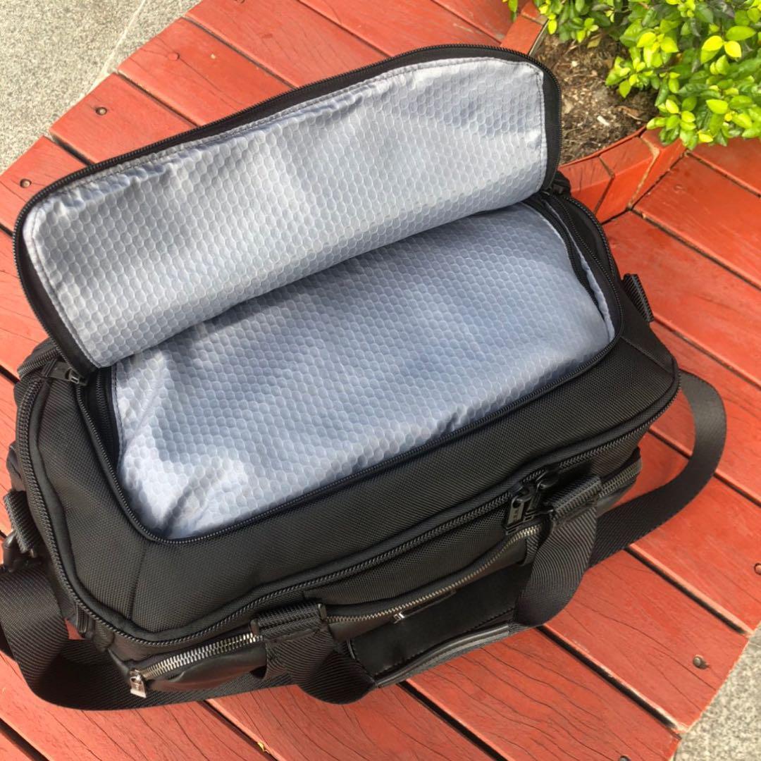 TUMI ALPHA BRAVO「マッコイ」 ジム バッグ 黒 TUMI ALPHA BRAVO「マッコイ」 ジム バッグ 黒