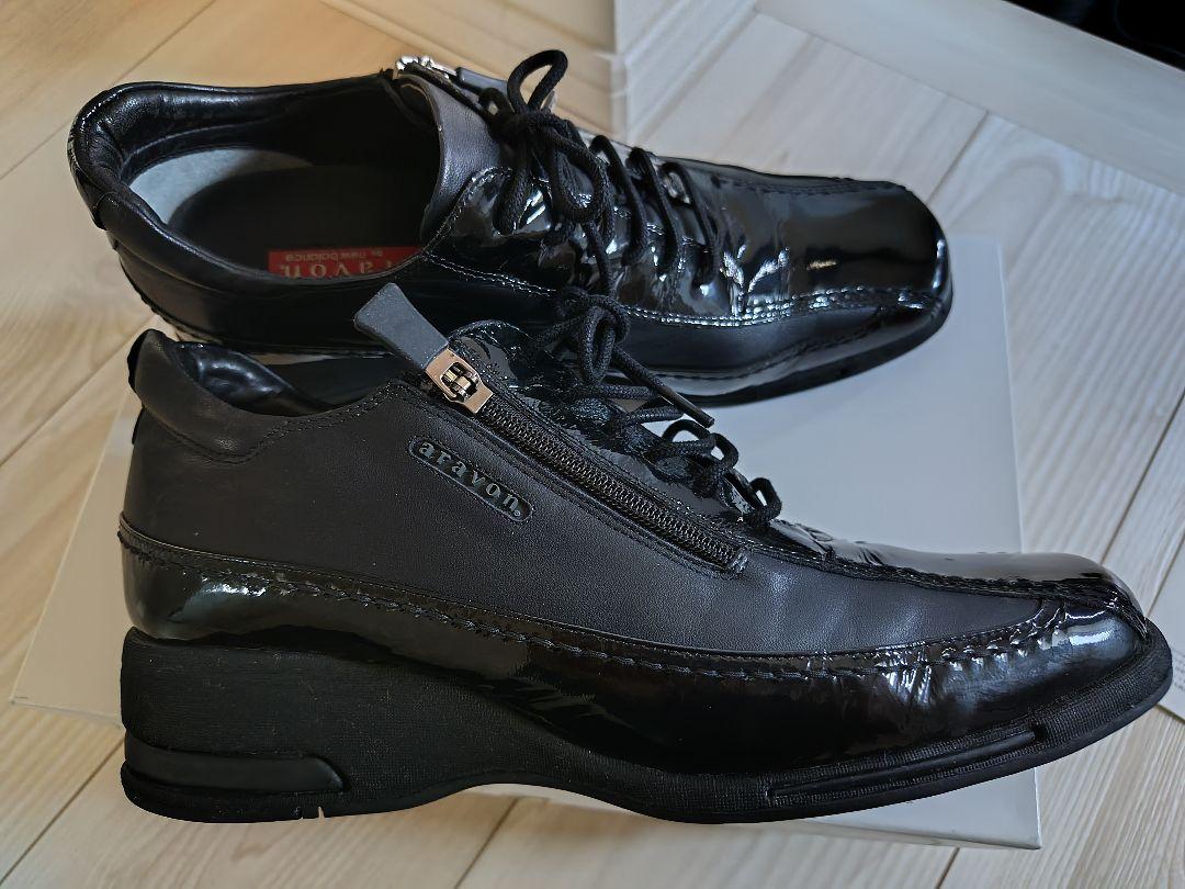 《美品》ニューバランスNewbalance アラボン aravon 24.0