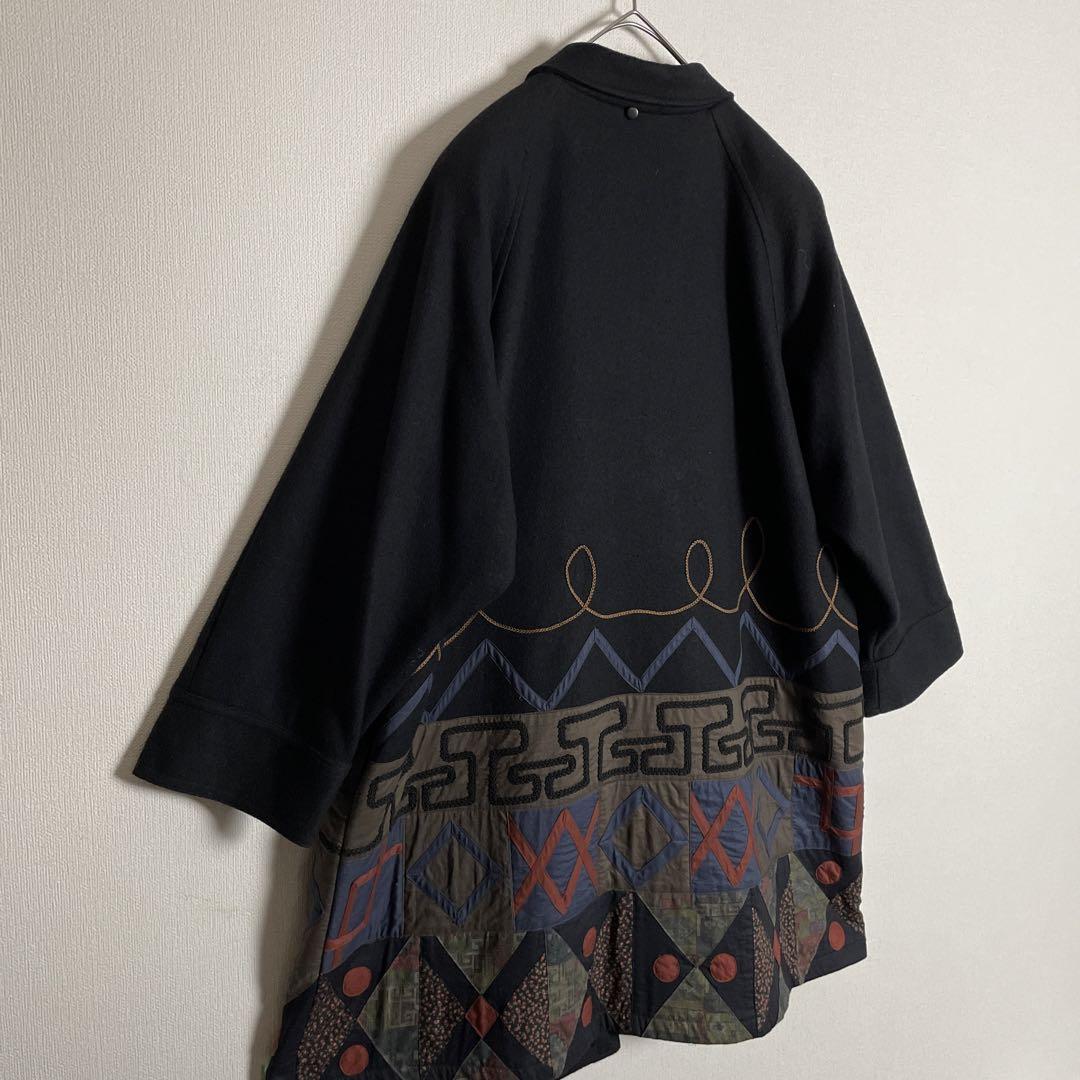 刺繍　キルティング　アート柄　デザインコート　彫刻ボタン　ブラック　レトロ　古着