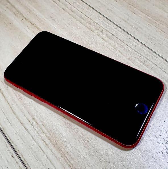 iphone se3 red 256GB バッテリー99%