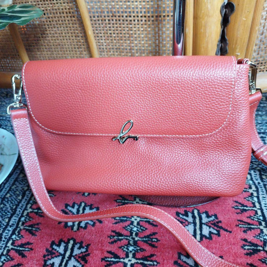 agnes b　メタルロゴ　レザー　ショルダーバッグ